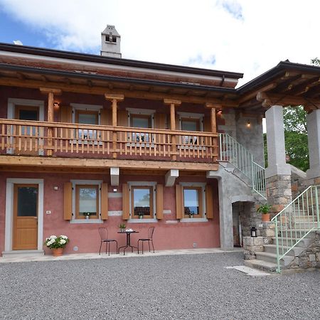 Matijevi Apartments Sistiana Buitenkant foto