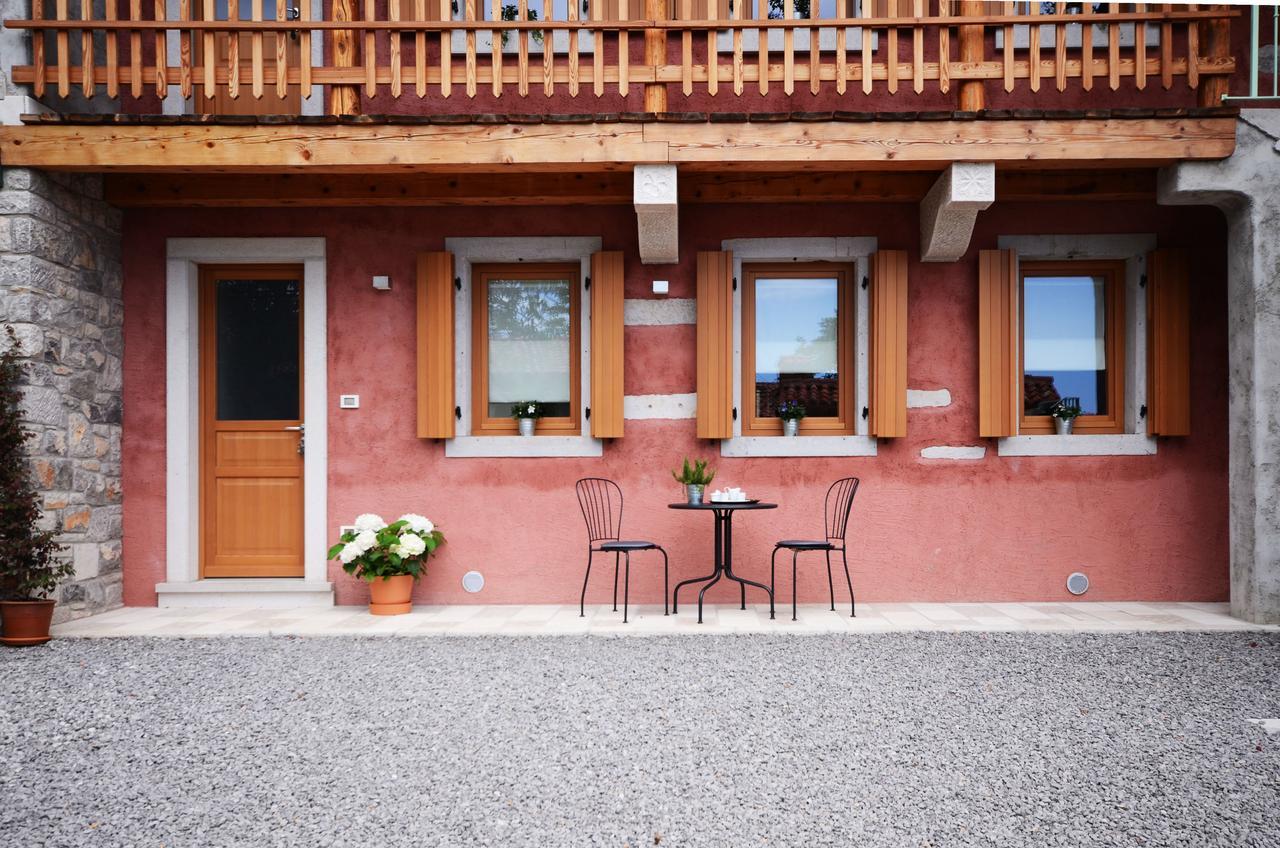 Matijevi Apartments Sistiana Buitenkant foto