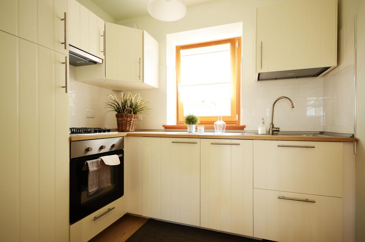 Matijevi Apartments Sistiana Buitenkant foto