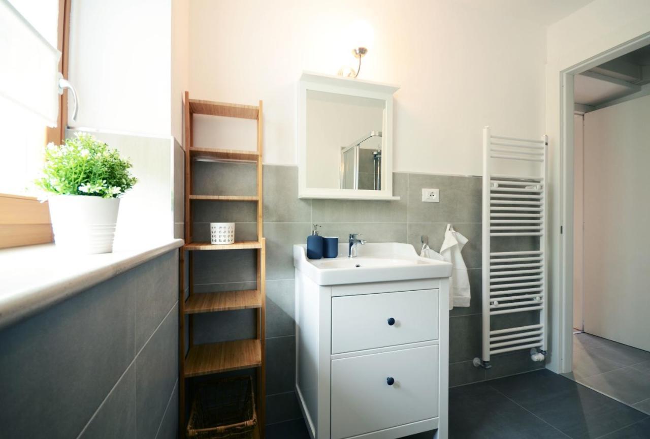 Matijevi Apartments Sistiana Buitenkant foto
